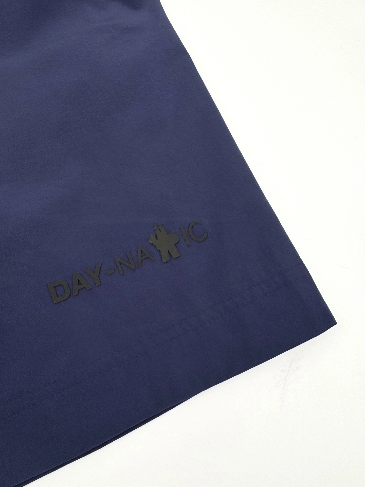 wg.luxury-- 7o9385r item: E-F000J1717